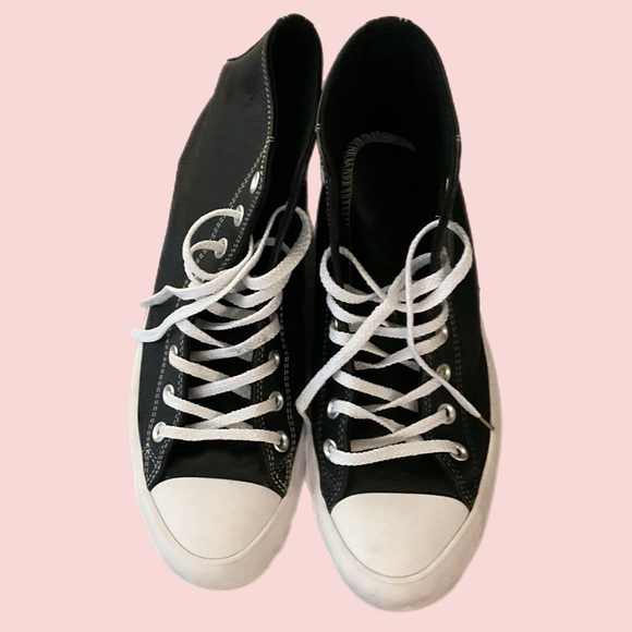 Converse Chuck Taylor All Star Lugged High Tops - Picture 4 of 6